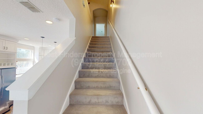 Building Photo - 114 Seminole Rd