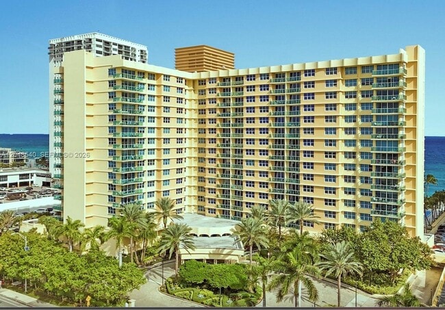 Building Photo - 2501 S Ocean Dr