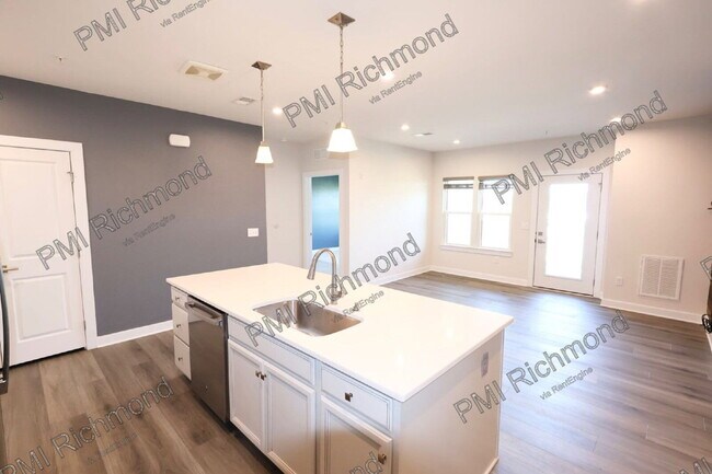 Building Photo - 3900 Maze Runner Dr