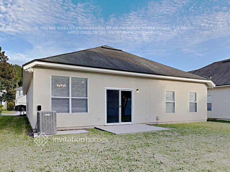 Building Photo - 534 Roserush Ln