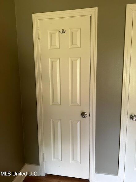 Building Photo - 3564 Cowan Pl