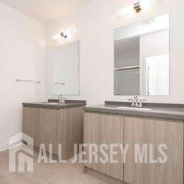 Building Photo - 175 Quincy Ct