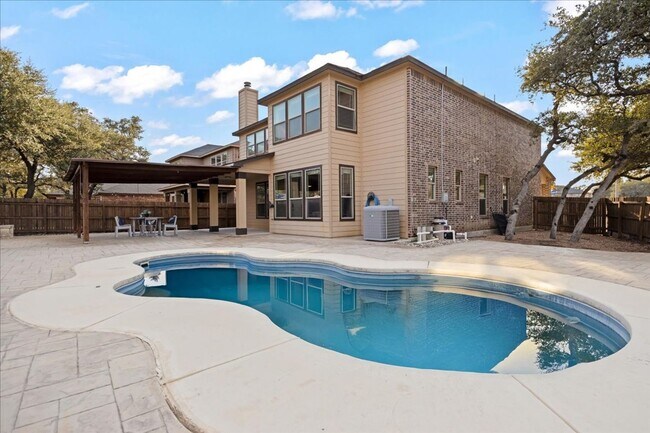 Building Photo - Move-In Ready Home with Resort-Style Backyard
