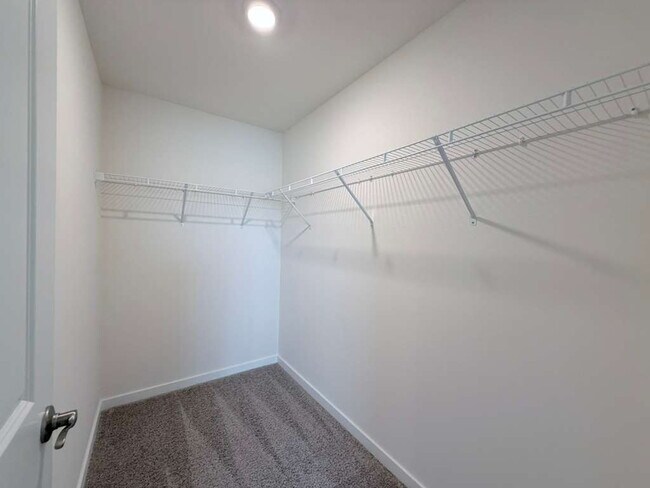 Building Photo - 9233 SW 47th Ct