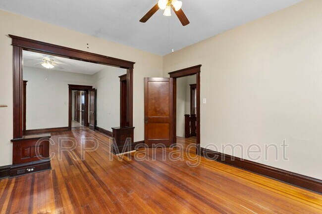 Building Photo - 3404 Hartford St