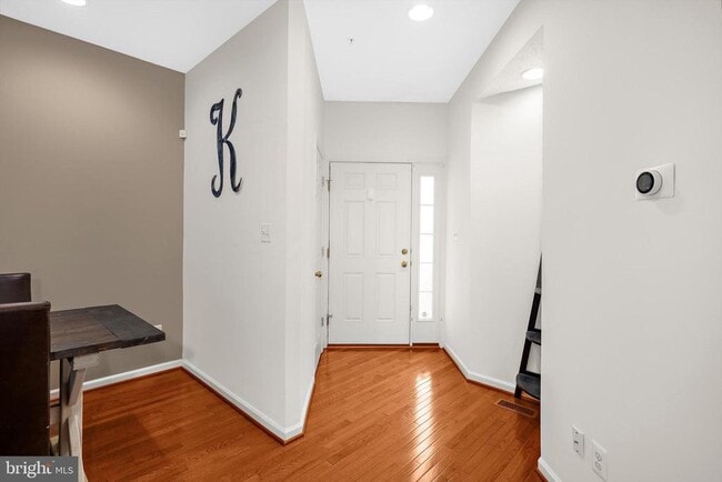 Building Photo - 4749 Thistle Hill Dr