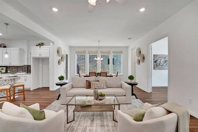 Building Photo - 8216 Bethpage Dr