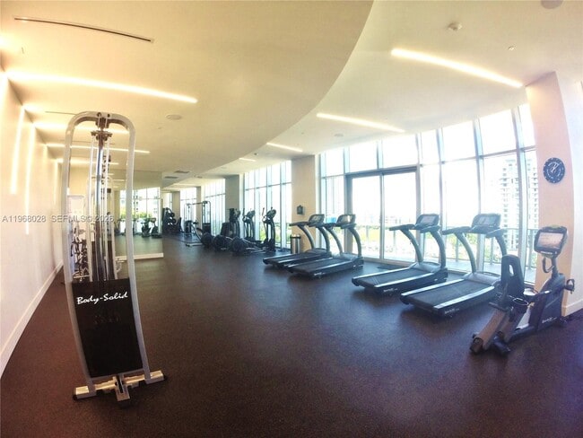 Building Photo - 488 NE 18th St