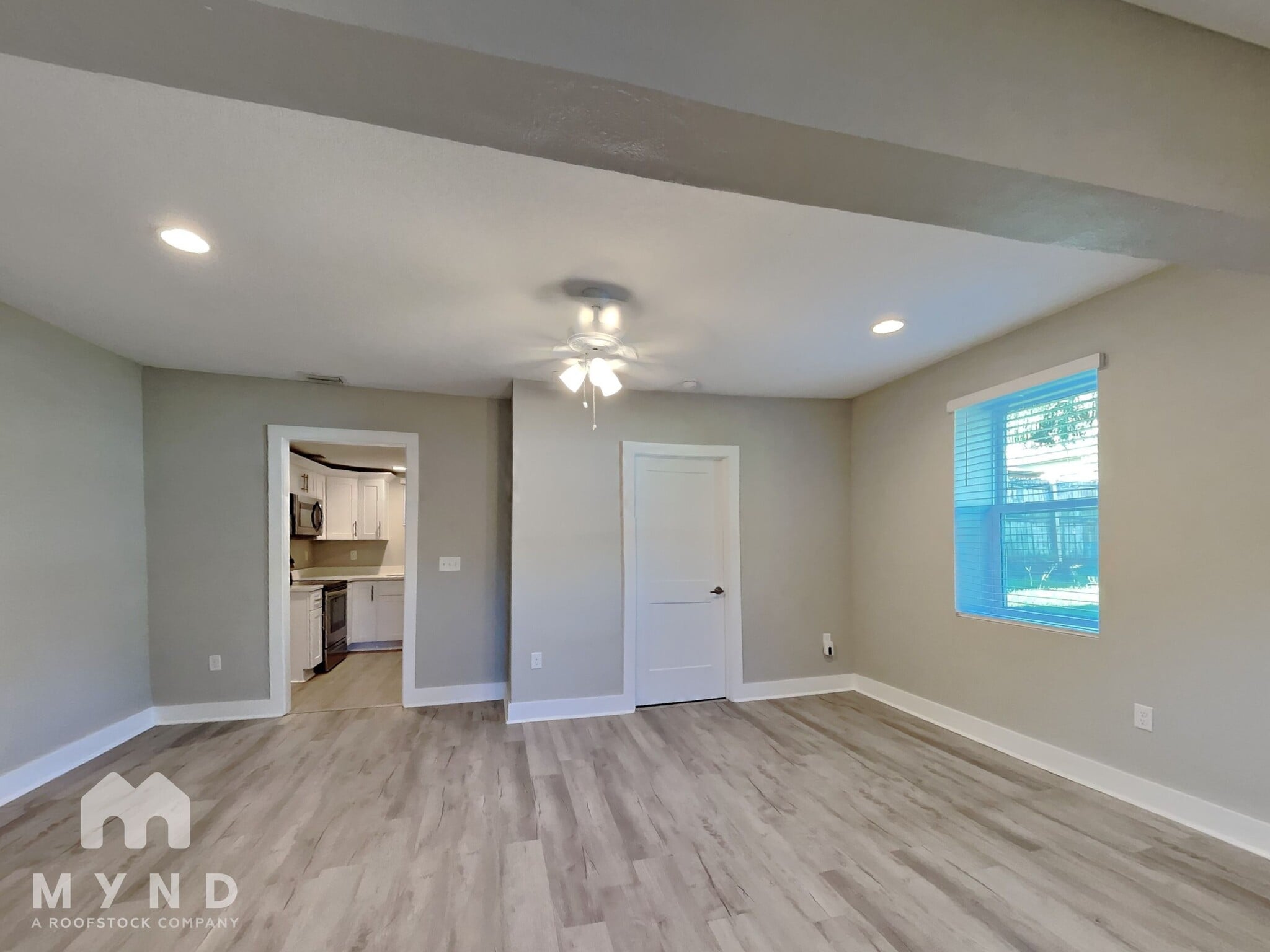 Building Photo - 829 E Orange St