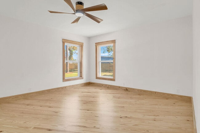 Building Photo - 498 Alabama St