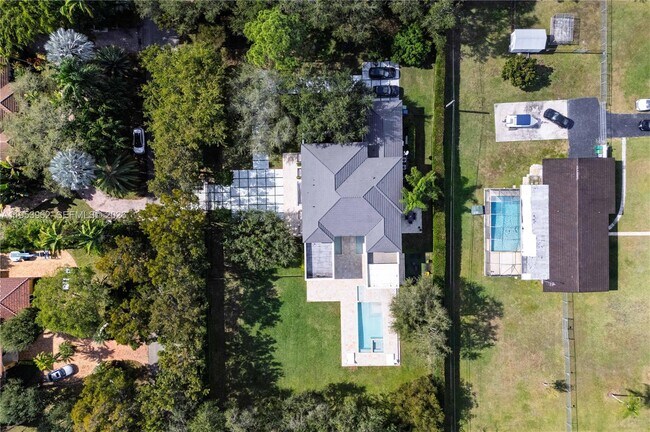 Building Photo - 6355 SW 114th St