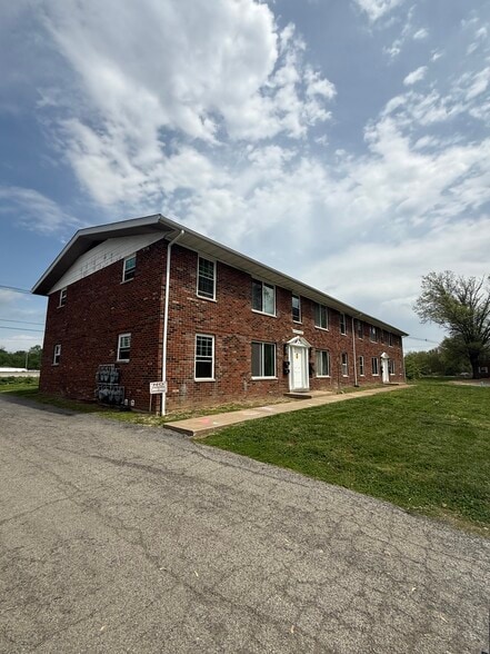 Building Photo - Ben Louis Apartments