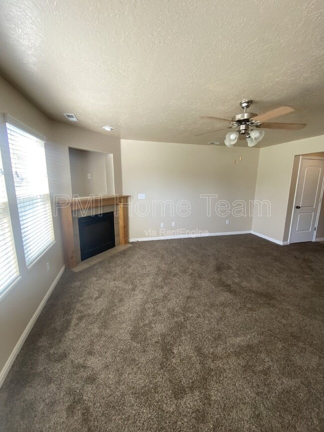 Building Photo - 433 N 3150 W