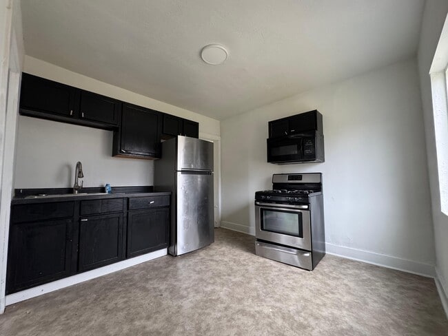 Building Photo - 542 N Scott St