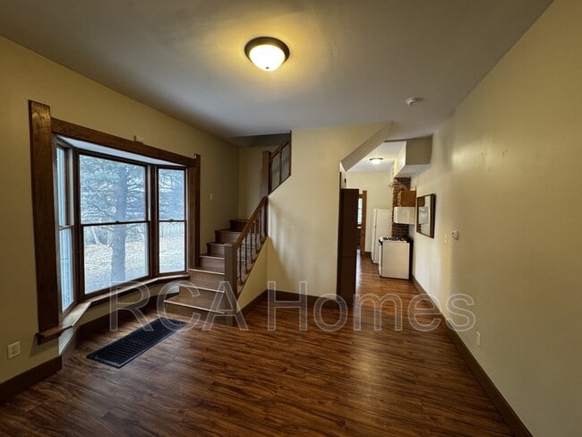 Building Photo - 2317 Prospect St