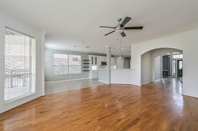 Building Photo - 9910 Brook Meadow Ln