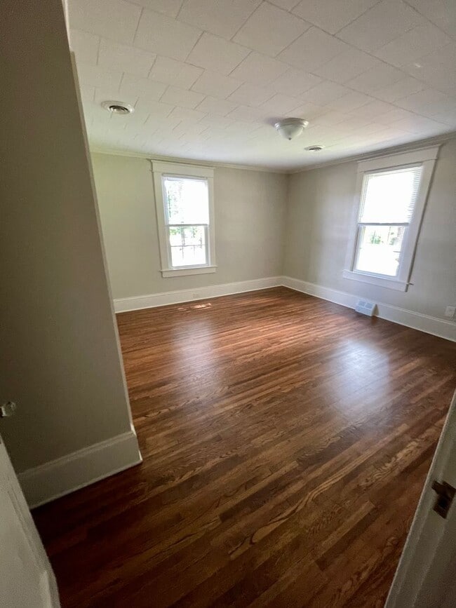 Building Photo - N Main Street China Grove NC, $1695 3br 2ba House