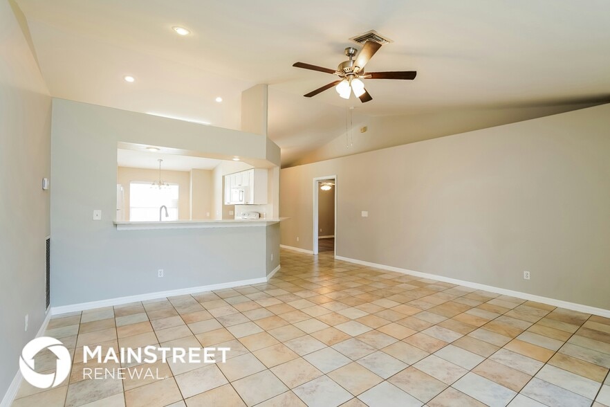 Building Photo - 8434 Blackberry Rd