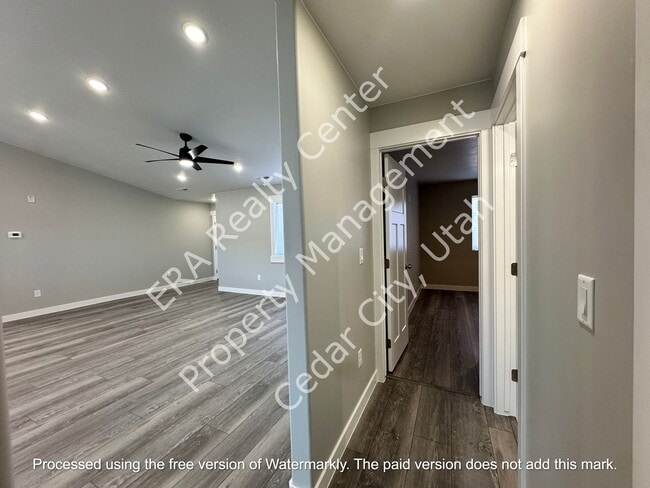 Building Photo - 3981 N Hawks Landing Loop