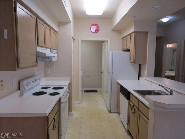 Building Photo - 4670 St Croix Ln
