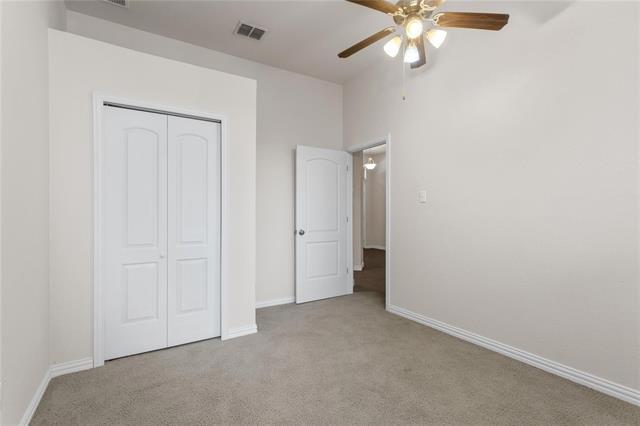 Building Photo - 1936 Lantana Ln