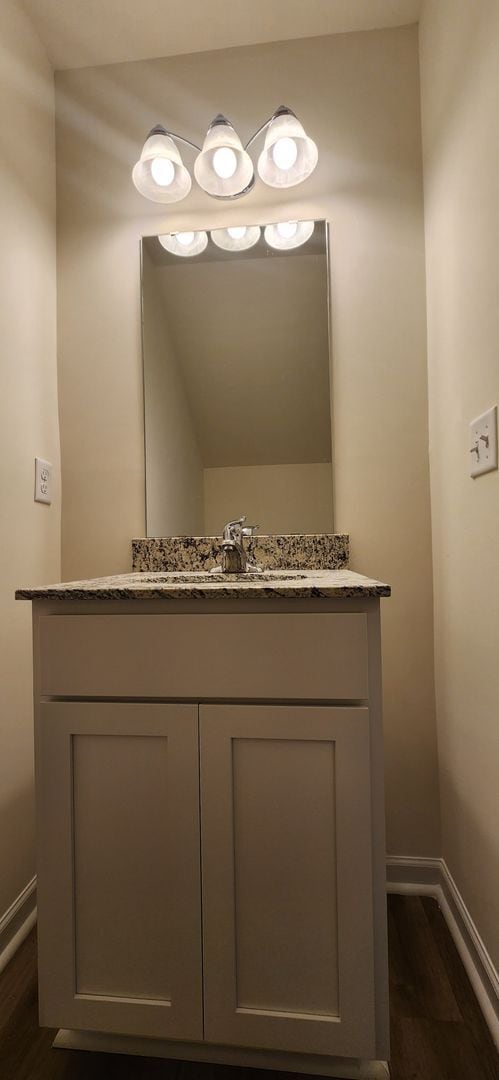 Building Photo - 3BR, 2.5 BA in Hazelwood Subdivision