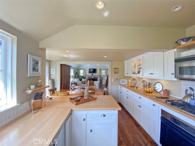 Building Photo - 670 Virginia Park Dr
