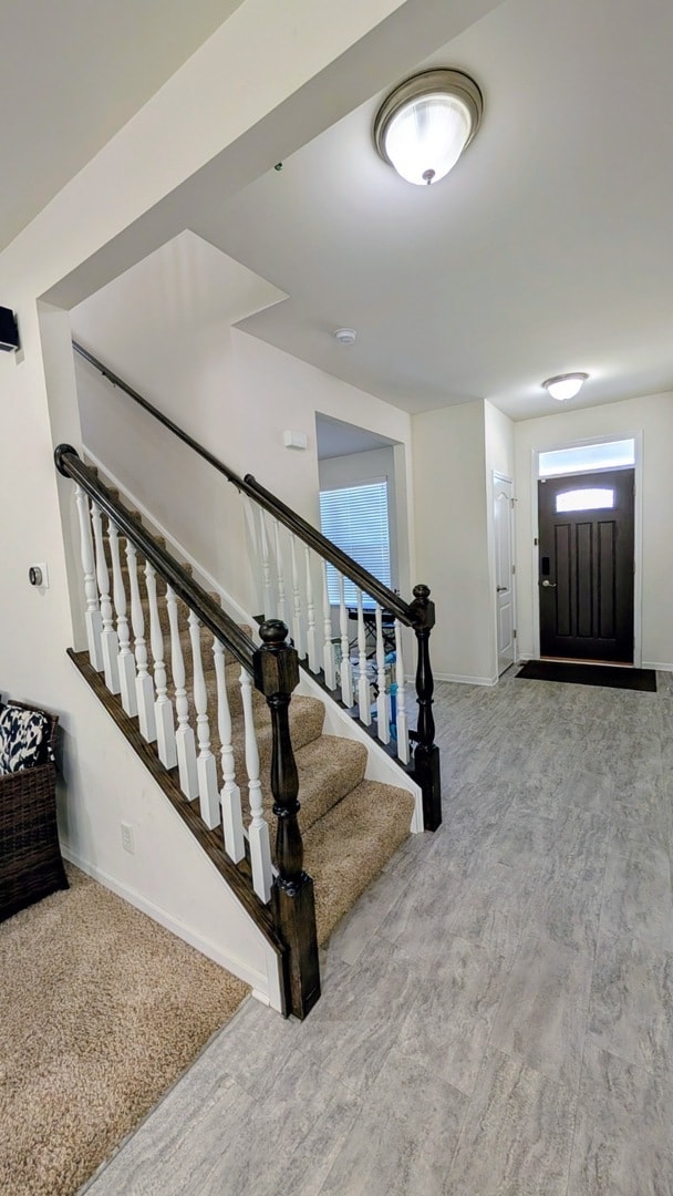 Building Photo - 114 Gala Dr