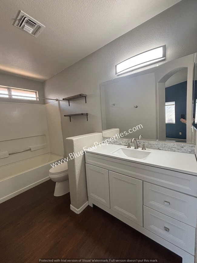 Building Photo - 4601 S Cornwall Dr