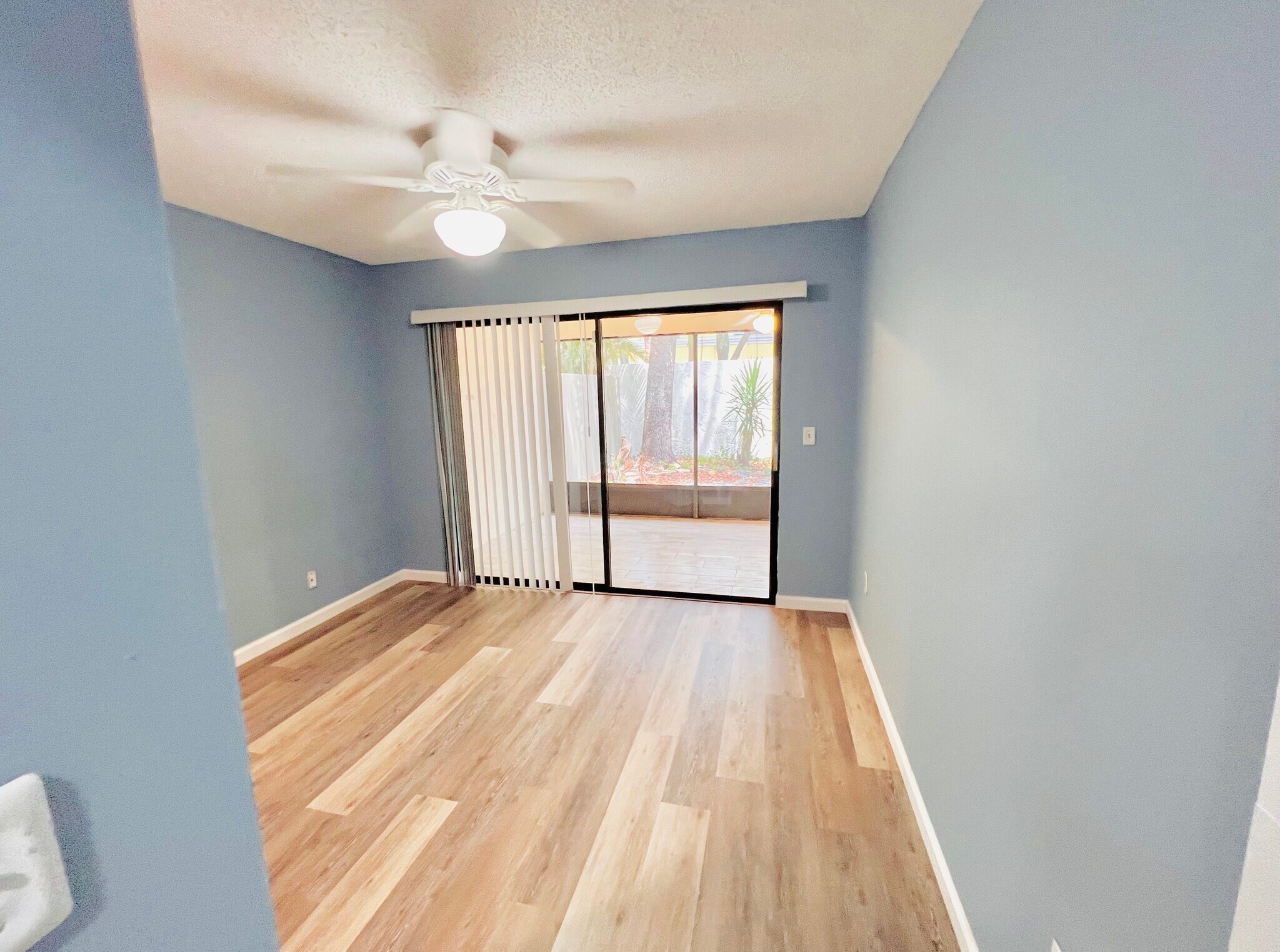 Building Photo - 13903 LAZY OAK DRIVE