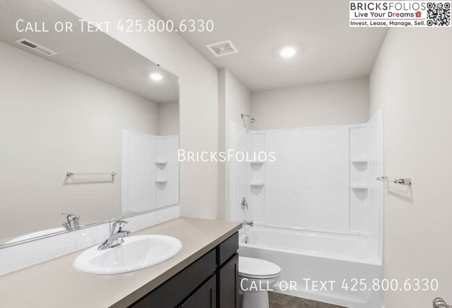 Building Photo - 18726 106th Ave Ct E