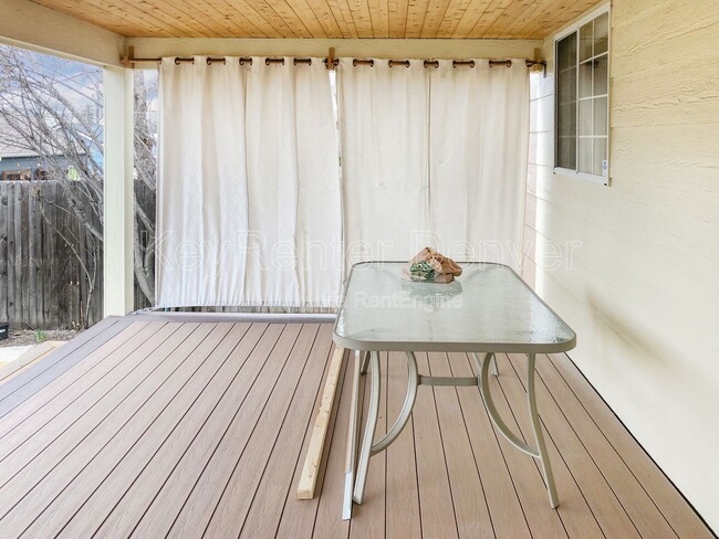 Building Photo - 2676 Perry St