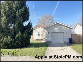 Building Photo - 1639 Butterfly Ct