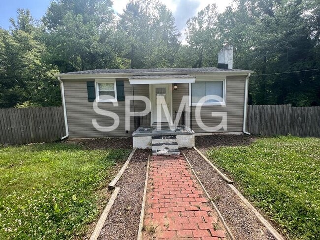 Primary Photo - 2321 Catawba Valley Dr