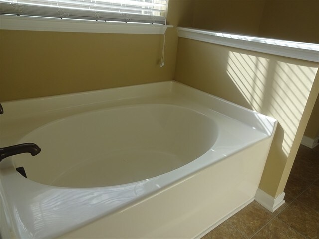 Building Photo - 505 Millervale Road