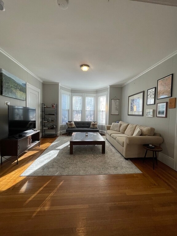 Building Photo - 12 Winnemay St