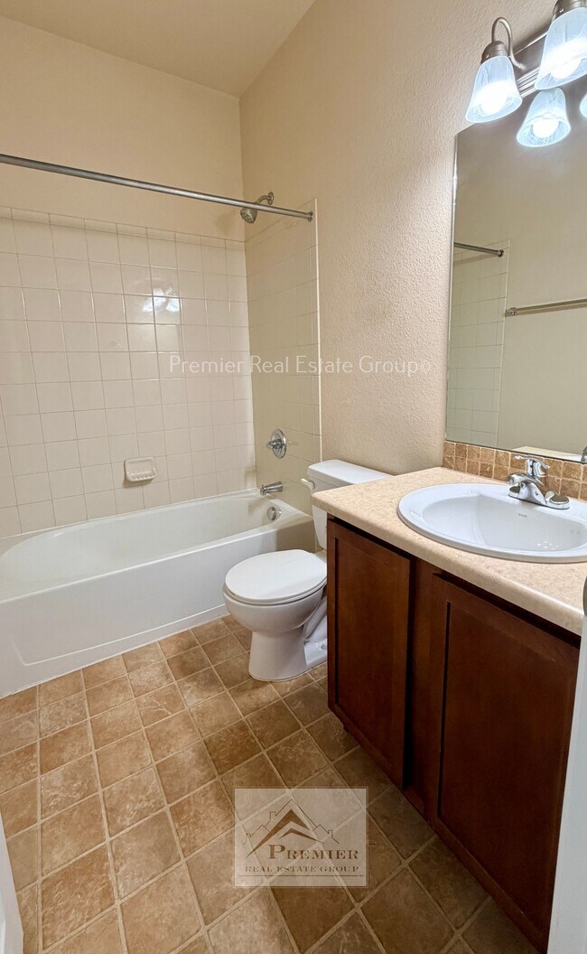 Building Photo - 6283 Liberty Hill Point
