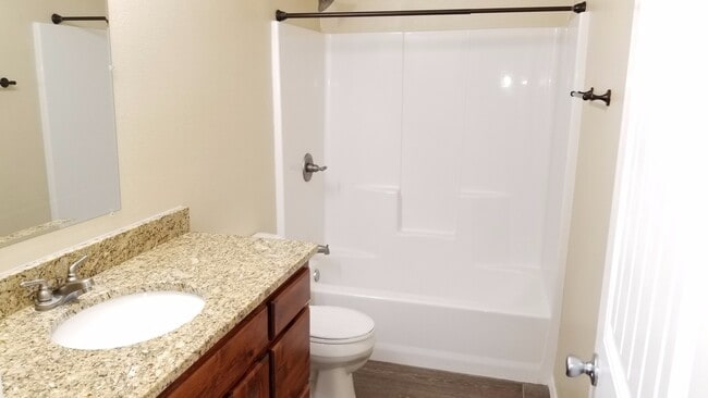 Building Photo - OPEN FLOOR PLAN ON HOME ONLY 1 YEAR OLD