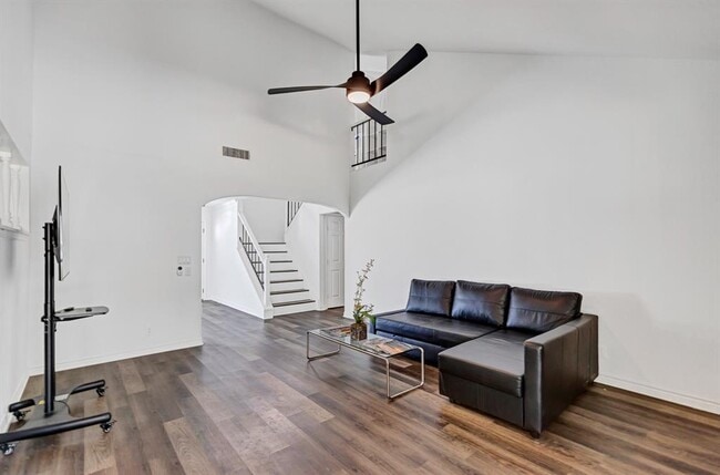 Building Photo - 1312 Quailfield Cir