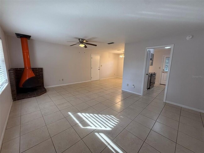 Building Photo - 3146 NW 46 Ave