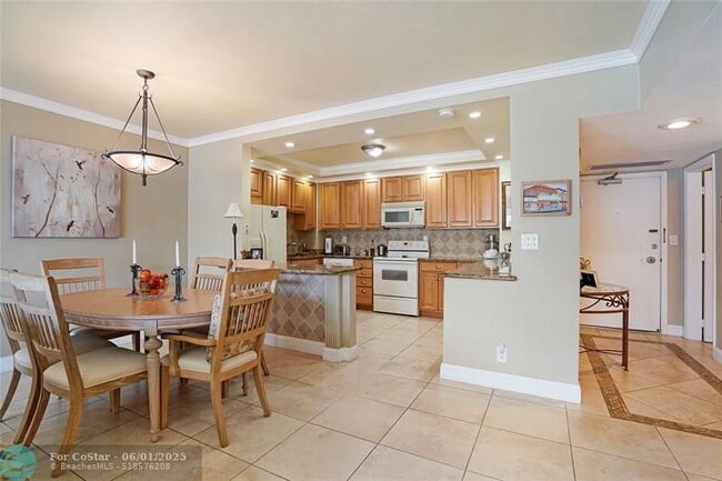 Building Photo - 3750 Galt Ocean Dr