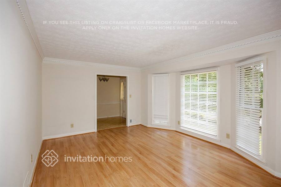 Building Photo - 458 Glendale Ct SW