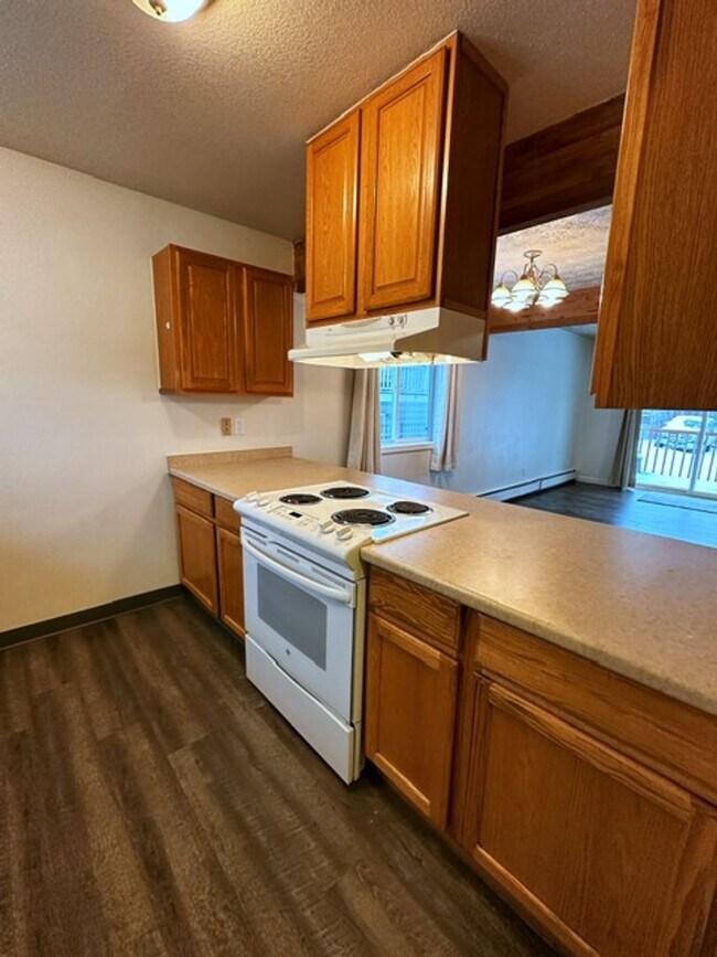 Building Photo - 3012 W 33rd Avenue