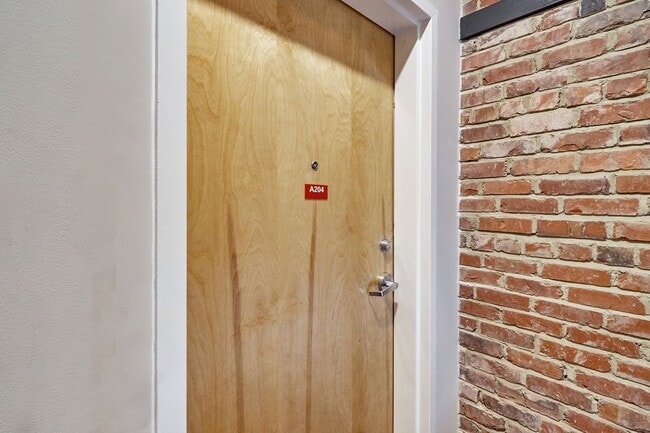 Interior Photo - 10 Walnut Alley