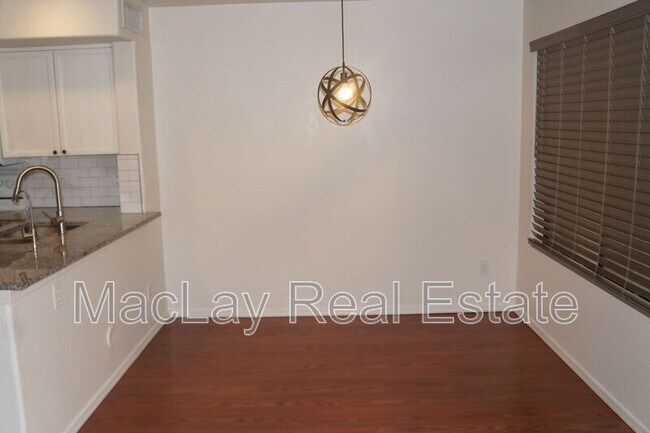 Building Photo - 1115 W Windjammer Dr