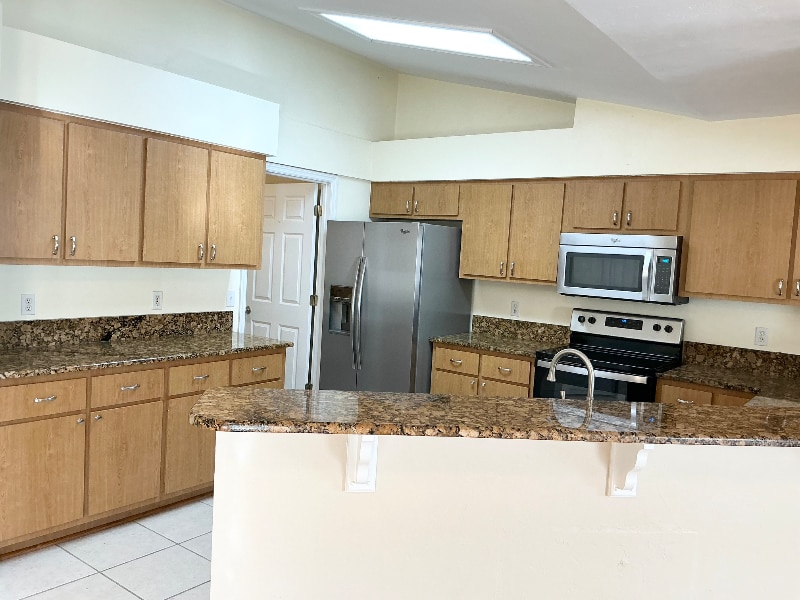 Building Photo - 8707 NW 10th Pl