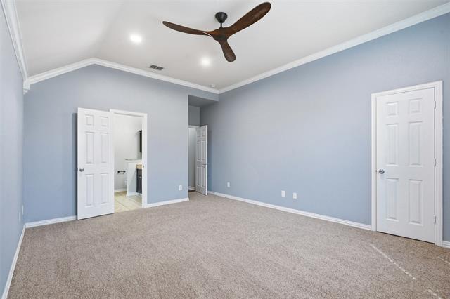 Building Photo - 404 Tarpan Trail