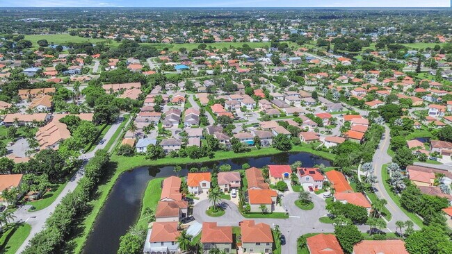 Building Photo - 1744 Shoreside Cir