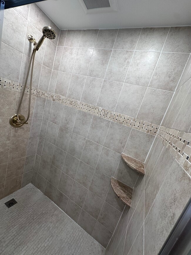 Building Photo - 9329 SW 2nd St