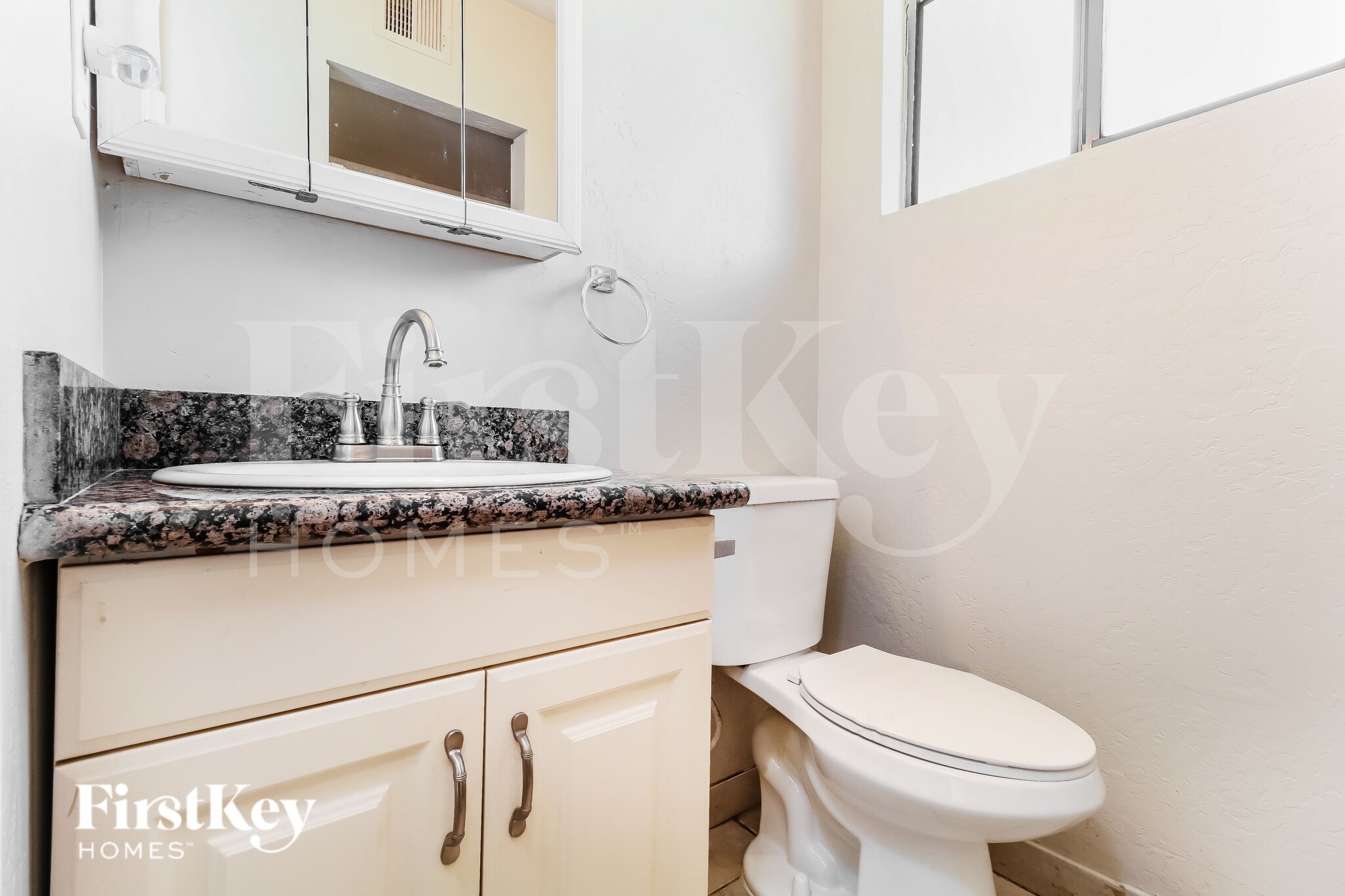 Building Photo - 7156 N 17th Dr